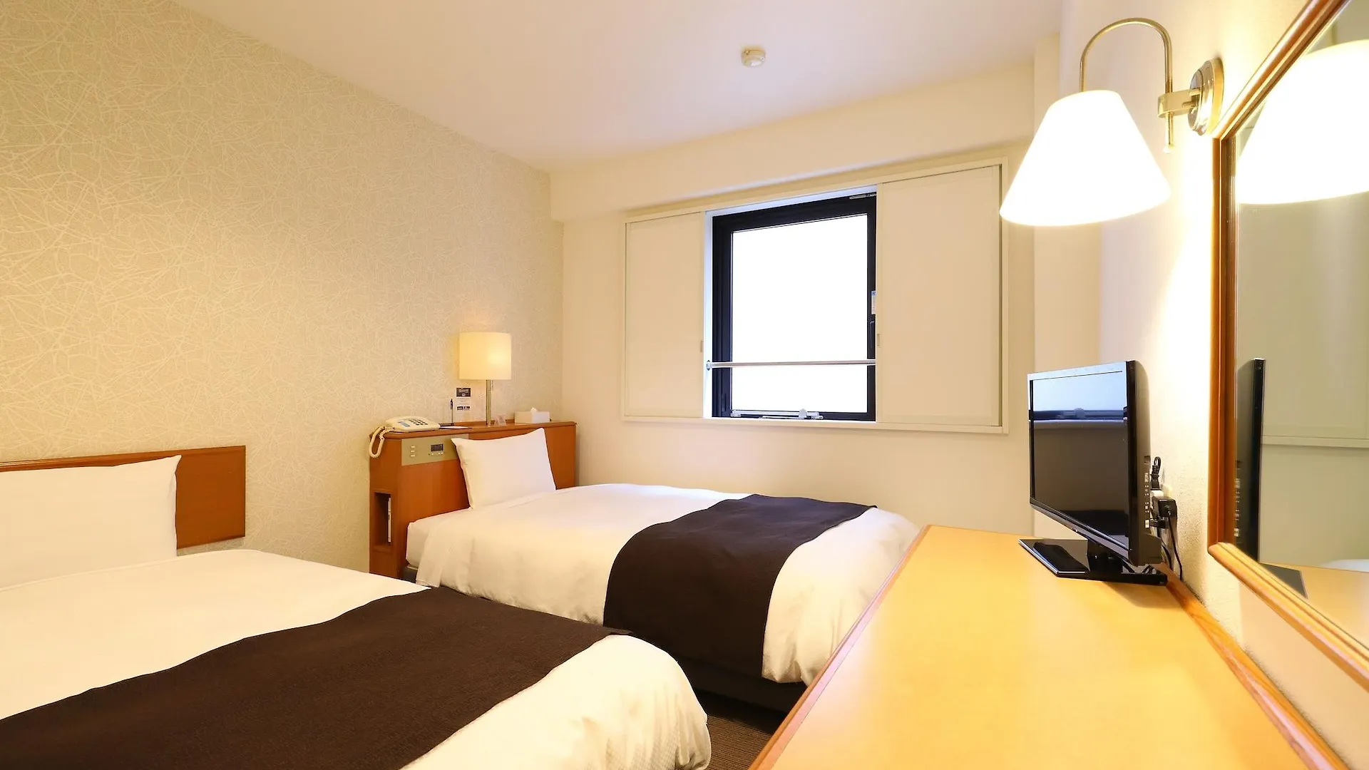 Smile Hotel Tokyo Ayase Ekimae